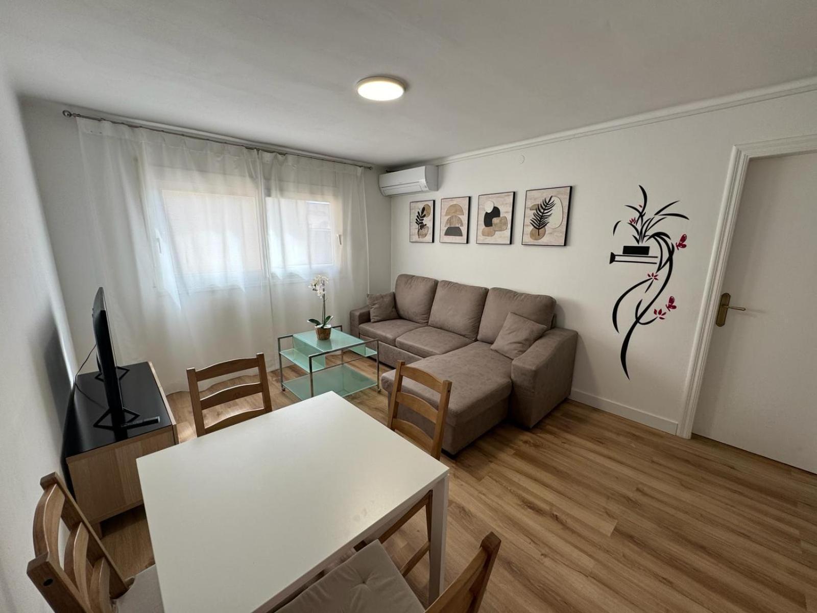 Acogedor Apartamento A 50 Metros Del Mar Cambrils Exterior foto